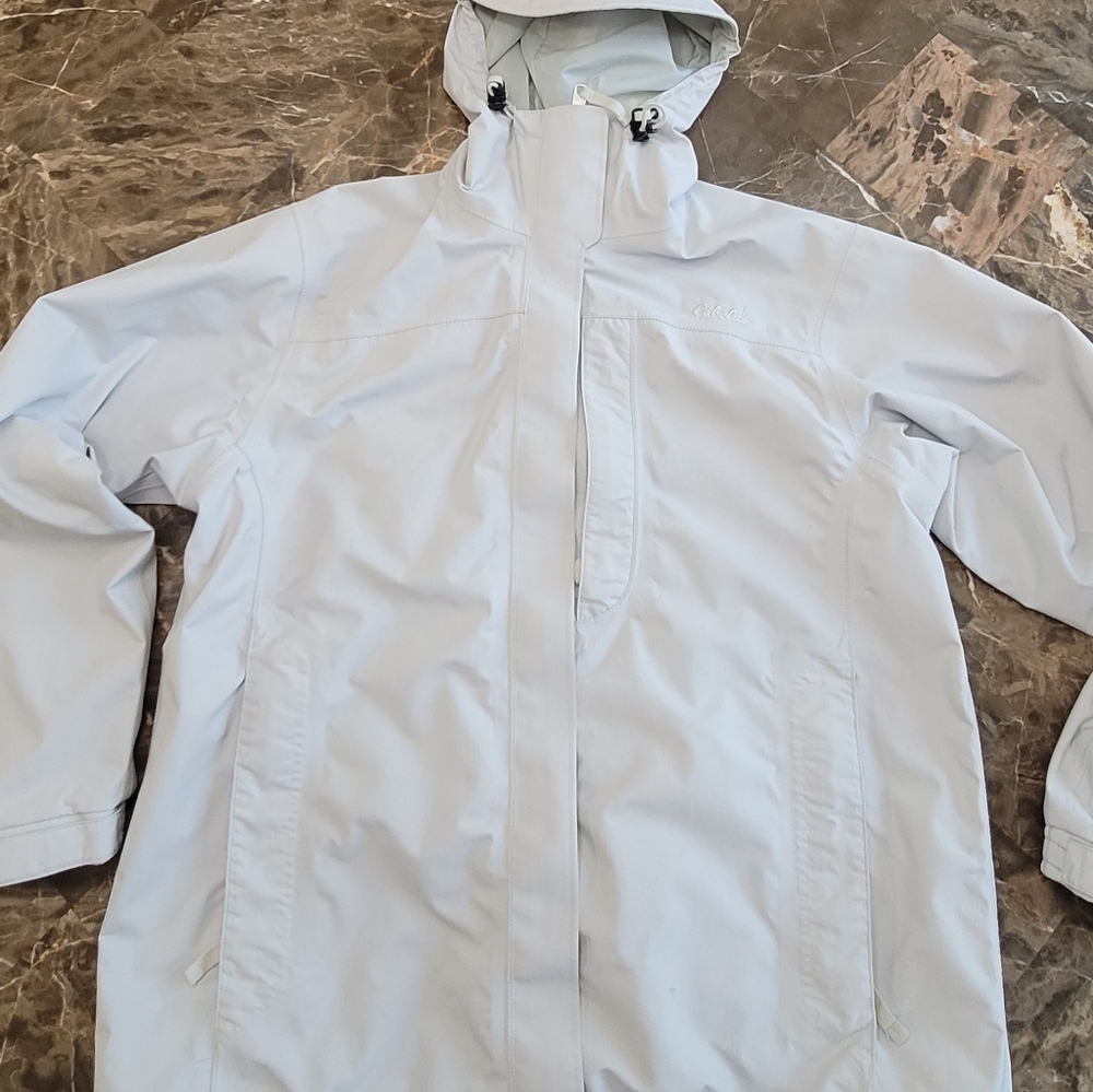 Cabela's gore-tex rain jacket with adjustments